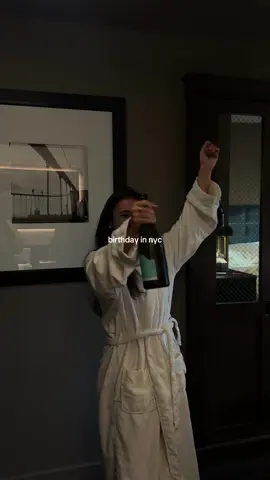 My Pinterest perfect weekend in New York with my besties in one place 🤍🗽 #newyork #newyorkbirthday #birthdayweekend #nyc #pinterestperfectweekend 