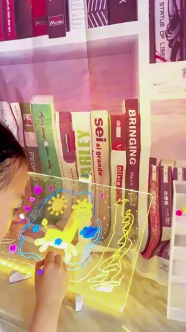 Children's glowing drawing board#Funtoy #kidstoys #TikTokShop #goodthing #foryou #fyp 
