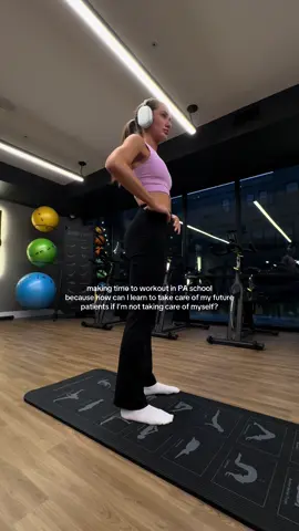 not always easy but allows me to be a better student and future pa because of it <3 #pa #pastudent #paschool #physicianassistant #physicianassistantstudent #prepa #prepastudent #medschool #medstudent #medicalstudent #fsu 