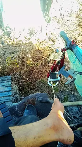 Linh Nhỏ lại báo dô coi phim sấm sét luôn #xecuocmientay 