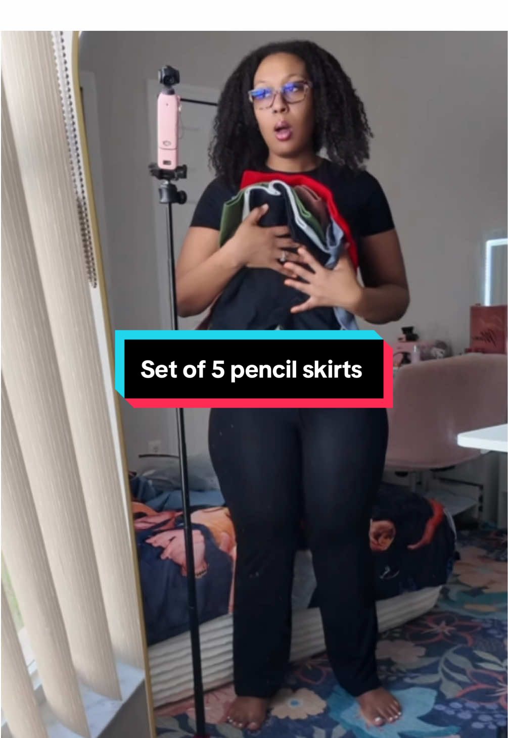 I had to get the 5 pack bc I need all the colors 😍 they fit so good!! Yall wanna see the other colors? #tiktokshopblackfriday #falldealsforyou #pencilskirt #miniskirt #sportskirt 