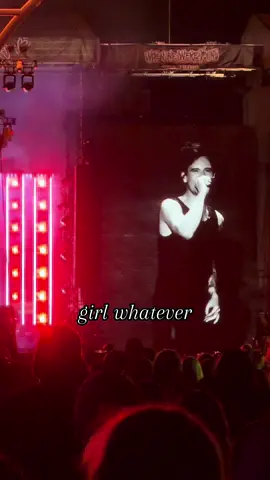 best moment of my life #wwwyfest #panicatthedisco #brendonurie #spencermith 