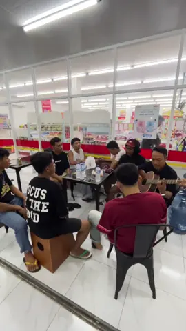 Dolu kala dho si nghi sa dho ke 🤣😭#lagubima#fyp 