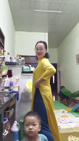 Ngày thứ 34: muốn mặc áo dài eo thon dáng gọn thì đừng bỏ qua video này 👇👇👇  #xuhuong #fyp #linhdnutri #nguyenhuynhphuonglinh 