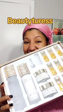 #CapCut #skincare #giftideas #gifts 