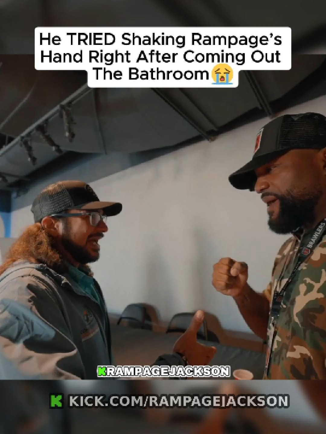 He TRIED Shaking Rampage’s  Hand Right After Coming Out  The Bathroom 😭 #rampagejackson #UFC
