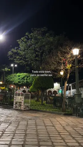 Noche tu que comprendes… #moments #noche #pensamientos #huamanga #fouryou 