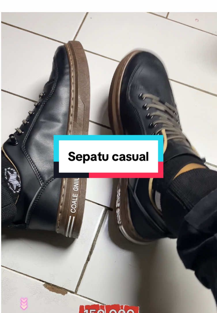 Sepatu running sneakers casual  #sepatucasual #sepatuformal #sepatupria #sepatuimport #sepatusneakers 