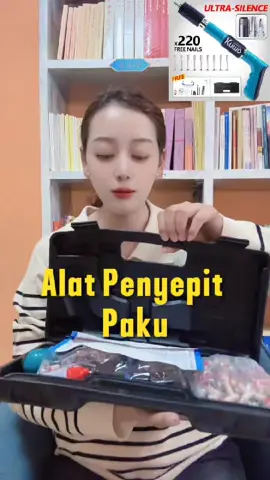 Takut terhantuk tangan dengan martil? Alat ini selesaikan! ✅  #AlatPenyepitPaku #AlatPakuTanpaMartil #DIYKerjaAlatEssential #AlatPackingRumah #AlatPenyepitTahanLama #TikTokJualanAlat #BeliAlatPakuMurah #AlatRepairRumah #AlatPakuPromoHariIni #AlatKemasUntukKerja