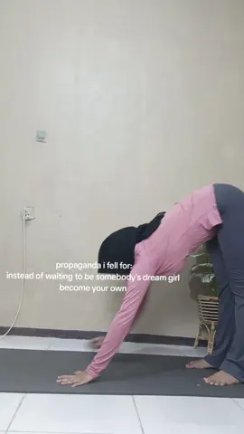 #yoga #bajuolahraga #yogastyle #yogaoutfit #yogagirl 