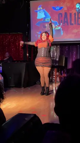 IM A CLOCK BITCH CLOCK IT! just under a minute of my what you waiting for performance #drag #dragqueen #whatyouwaitingfor #dragperformance #tiktok 