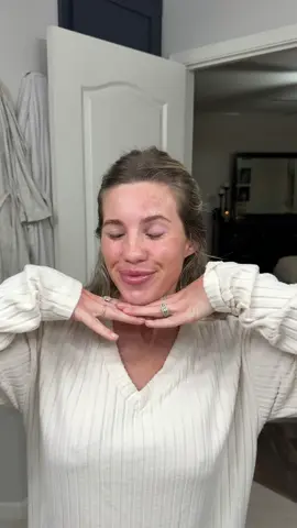 gifted by True Botanicals  This skincare moisturizer keeps me looking younger by the day! @truebotanicals @nordstrom #truebotanicals #skincareproducts #antiagingskincare #musthaveskincare 