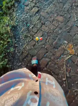 শেষবারের মতো আমি নীরবতার মায়ায় পড়ে গেলাম, সব অভিমান অভিযোগ ভুলে নিজেকে নিয়ে বাঁচতে চাইলাম। আজকাল আর কারো কথা তেমন গায়ে মাখা হয় না, কেউ বকলেও কিছু বলতে ইচ্ছে করে না। বেঁচে থাকতে হয় তাই বেঁচে আছি, হাসতে হয় তাই হাসি, চুপ থাকতে হয় বলে চুপচাপ থাকি, খুব বেশি কষ্ট হলে একা কাঁদি তবুও অন্য কাউকে সুযোগ দেই না। আমি কান্না লুকিয়ে বাঁচতে শিখে গেছি সেদিন, কিছু মানুষ কান্না কে অস্ত্র বানিয়ে আঘাত করেছিল যেদিন!