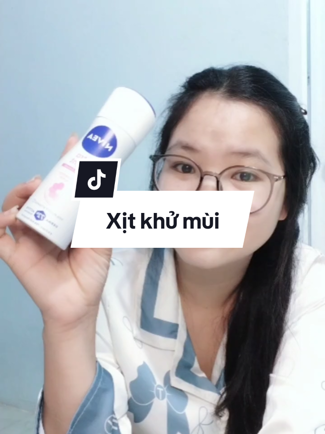 Chân ái cho 1 ngày đi làm full-time của toyy#nivea #xitkhumui #reviewchanthat #muagiunboxdo 
