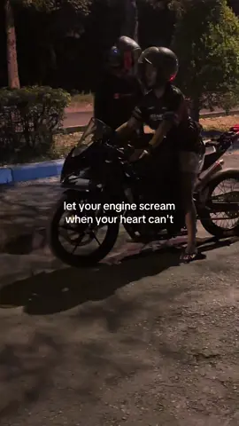 let your engine scream🥹 #cbr250rr 