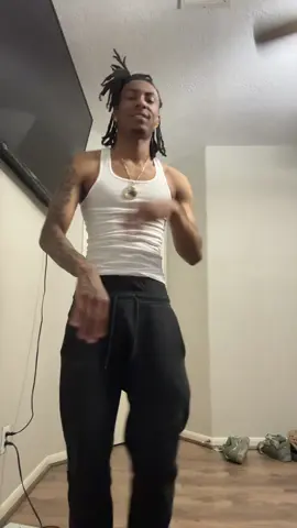 It’s gettin too loud 😂🔥 #thurston #viral #fyp #dance #foryou 
