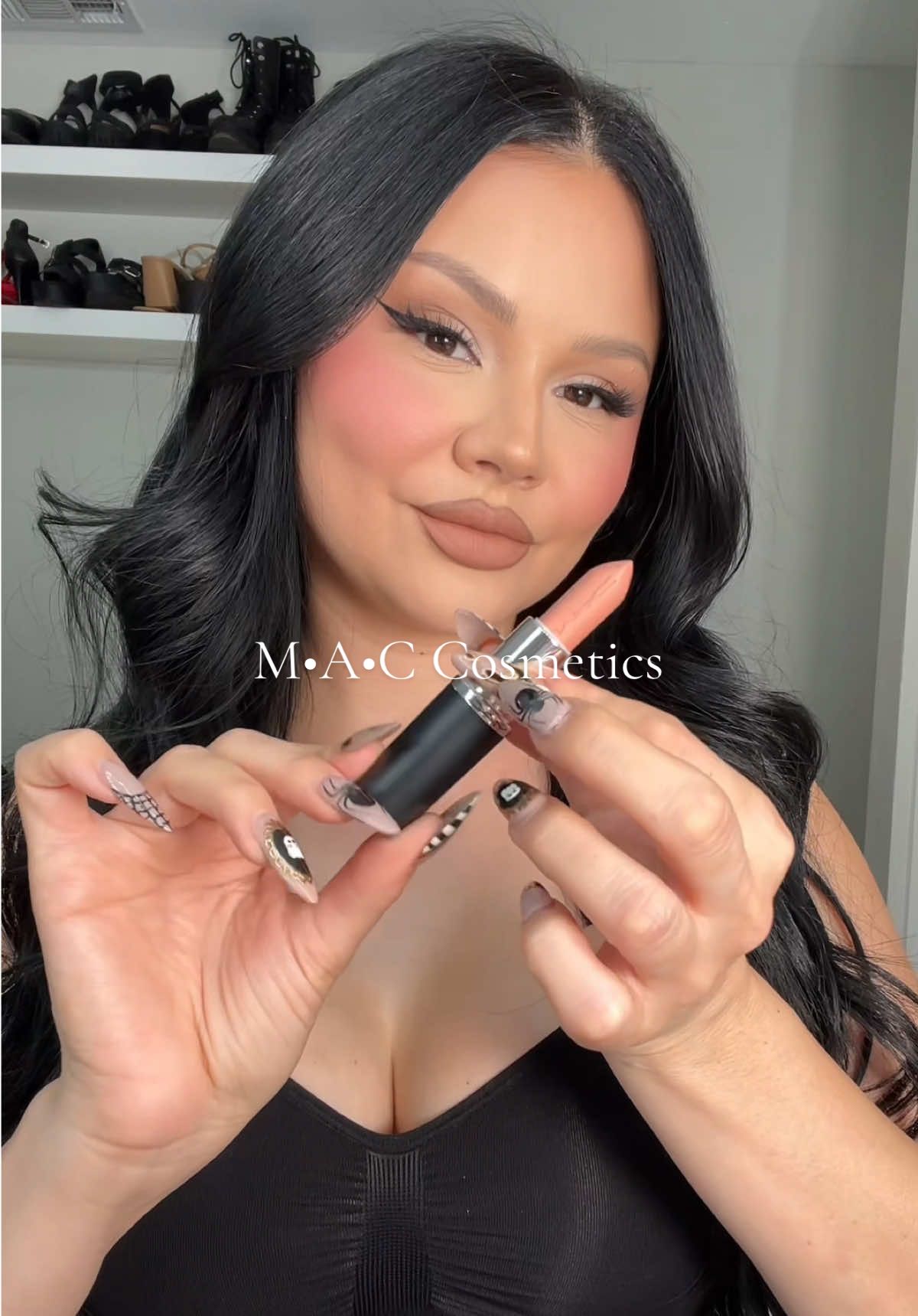 Nothing like a new lipstick 🖤 @maccosmetics in FleshPot.  #shapewear #maccosmetics #fleshpot #lipcombo #fyp 