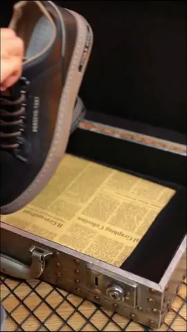 Sepatu sneakers pria @fashioneverydaystore#sneakers#sneakerspria#sepatumurah#fypage 