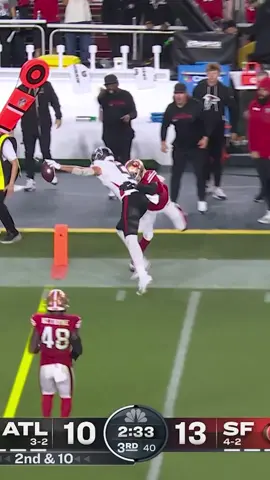 so effortless 😮‍💨 #nfl #drakelondon #michaelpenixjr #atlantafalcons @Atlanta Falcons 