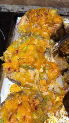 Marry Me Stuffed creamy Chicken & shrimp potato 😌🔥. I had to run it back  🏃🏾‍♀️ #birminghamalabama #fyp #bakedpotato #cooking #followme 