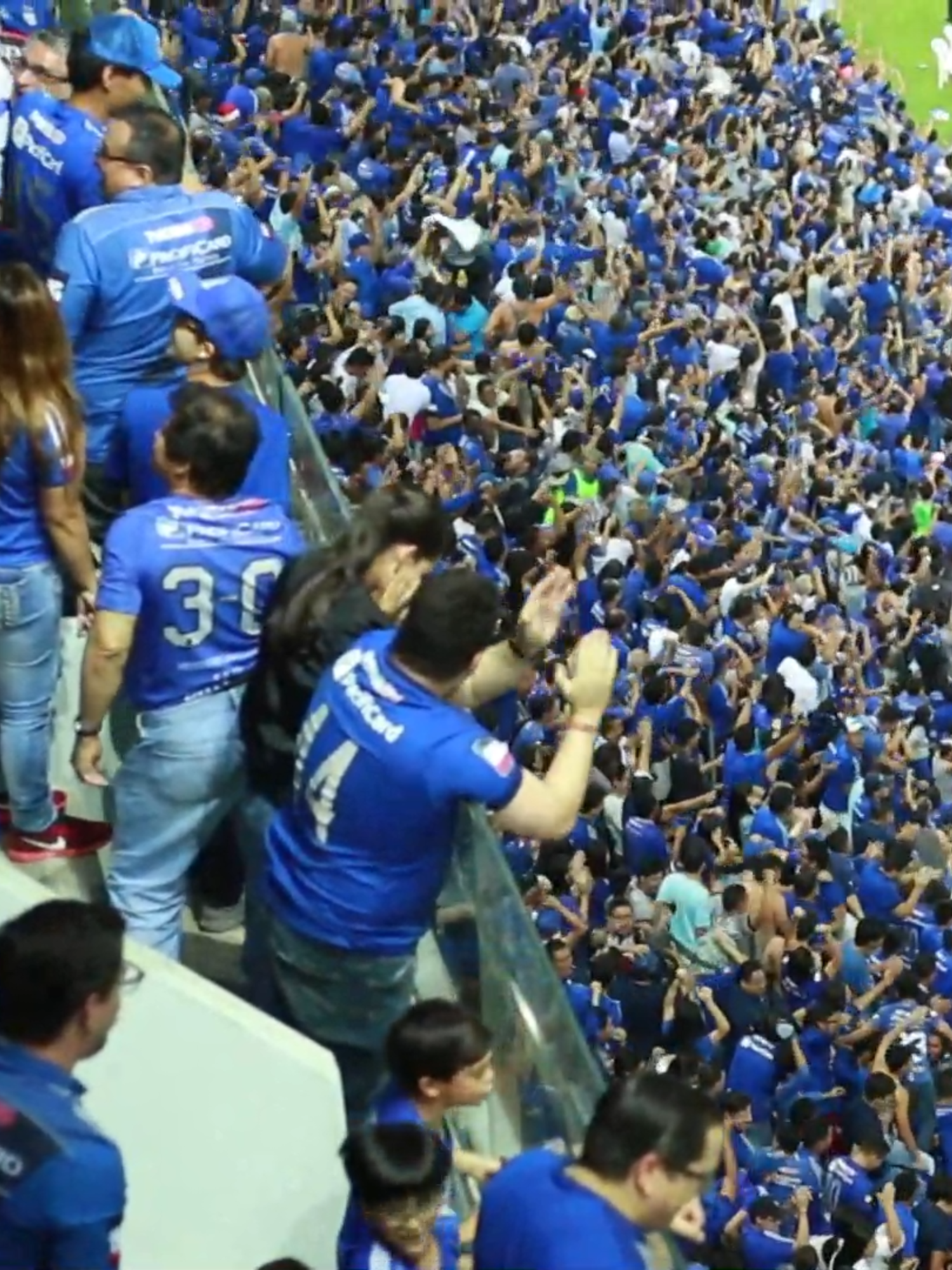 Y ya lo ve, y ya lo ve, es el equipo de Emelec