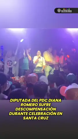 Diana Romero, diputada del PDC y esposa de Edman Lara, presentó una descompensación mientras se encontraba en la tarima ubicada en el 4to anillo, Santa Cruz, durante la celebración de la victoria electoral de su partido. El incidente generó preocupación entre los presentes. #PDC #SantaCruz #Elecciones2025 #Salud #redpatrianueva 