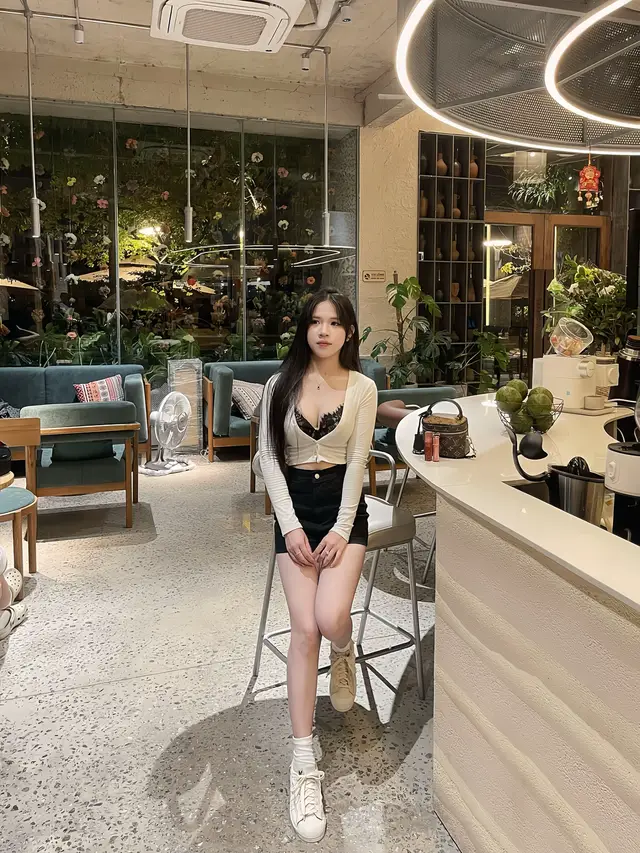 cái gì không làm được, thì vừa khóc vừa làm…🤍 #fyp #TikTokAwardsVN #xh 