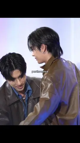 THEY ARE DATING FR #perthsanta #perthppe #santapp #fyp 