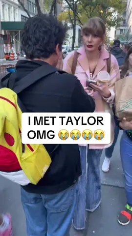 Think it’s just Ashley and not #taylorswift 😂 @Taylor Watch (via:@hrry.daniels) 