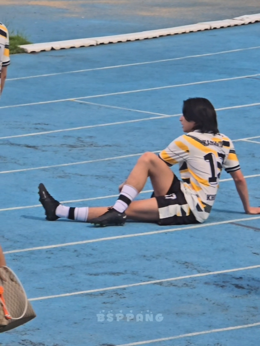 โซะมากคุณพี่นักเตะเบอร์17 @Gulf Kanawut  #KickForCarexGulf #gulfkanawut #gulf #กลัฟคณาวุฒิ #ลูกบอลของคุณบิ๊กกลัฟ 