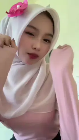 cantik nyo 🥰
