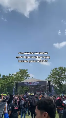 menyala panas e absen sek seko ndi ae bolo #2stroke  #bojonegoro24jam  #rxking #bismillah #fypage 