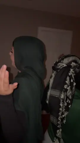 the back brace really ties the whole fit together 🫰@jawan 