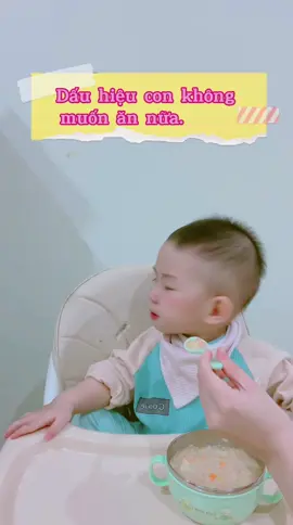 Hôm bữa có mẹ hỏi khi nào thì nên “kỷ luật bàn ăn” . Khi bé có các dấu hiệu này mẹ tham khảo ngay nha  #kyluatbanan #andam #blw 
