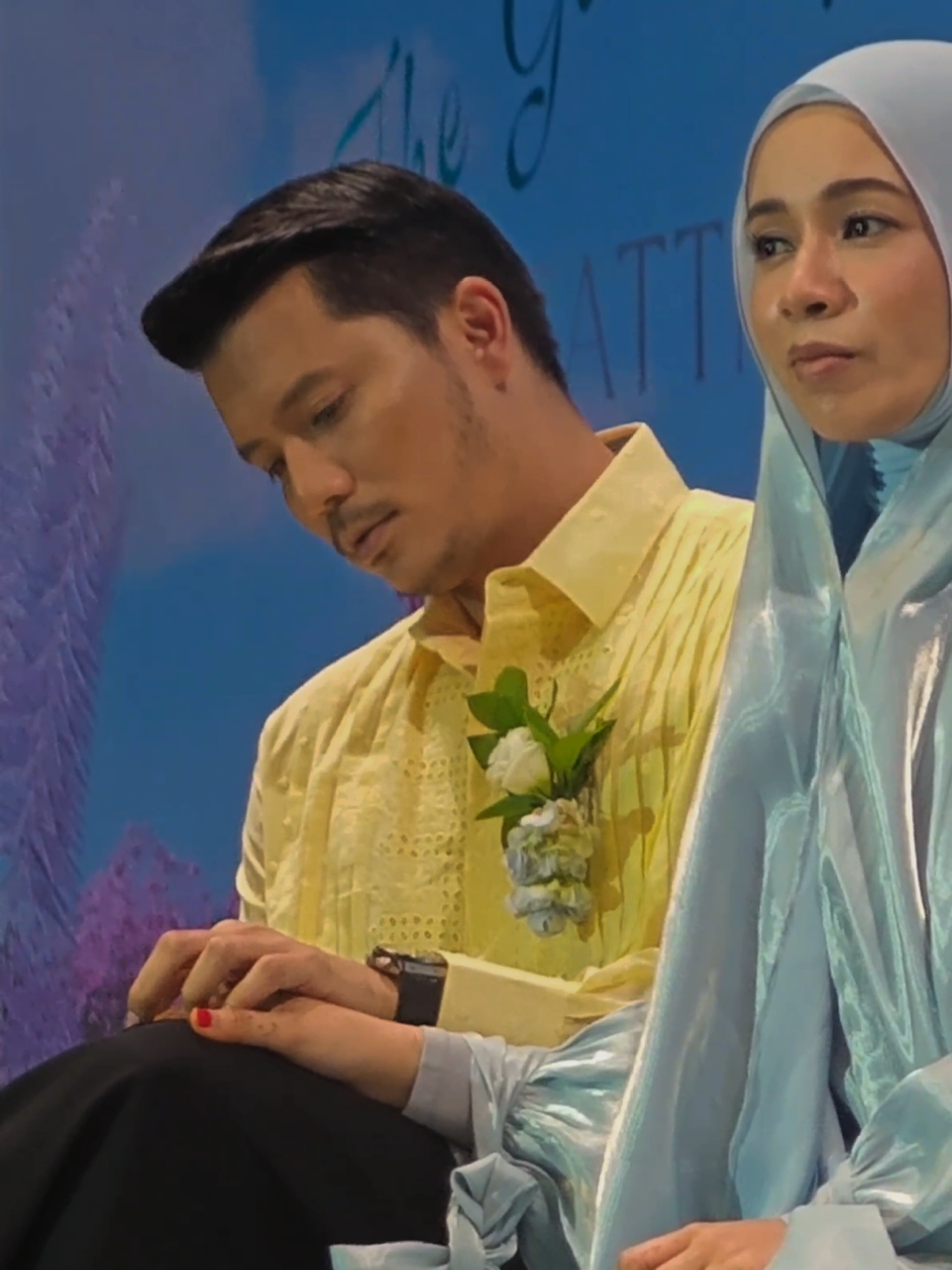 Morning! Min dah bagi vitamin 'C' dan V (untuk Vote!) ni. So jom teruskan mengundi for both of them okay? ABPBH, MM, OhBulan, Sinar & semua laaa! Thanks korg 🫶🏻🤍 #fattahamin #amiraothman #fattmira #fyp #abpbh37 
