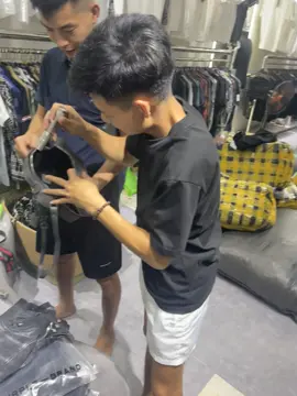 Đã bảo ngập nước rồi vẫn cho thợ qua check làm gì . Chịu các cụ#xuhuong #dolcegabbana #dsquared2 #hottrend 