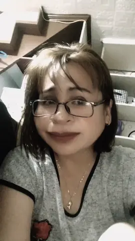 wag nyo nang seryosohin.. katuwaan lang  #followers #fyp #highlights #pobrenghilason😂🤭 #everyone 