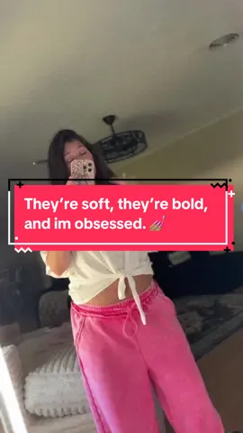 Comfy fall outfit inspo #fashiontrends #trendingfashion #sweatpantsoutfit #comfyoutfit #acidwash 