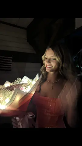 found my forever kind of love ❤️.          #sobeautiful #mylove #flowers 