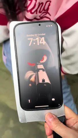 You can download the same style dynamic wallpapers for free,the template in the lower left corner is ready go and try it!#livewallpaper #wallpaper #capcut #capcutforus #capcutpioneer  iphonwallpaper livewallpaper
