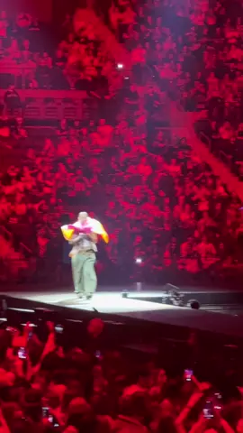 @baby miko 💗  🥵 #youngmiko #billieeilish #hitmehardandsofttour #wuhluhwuh 