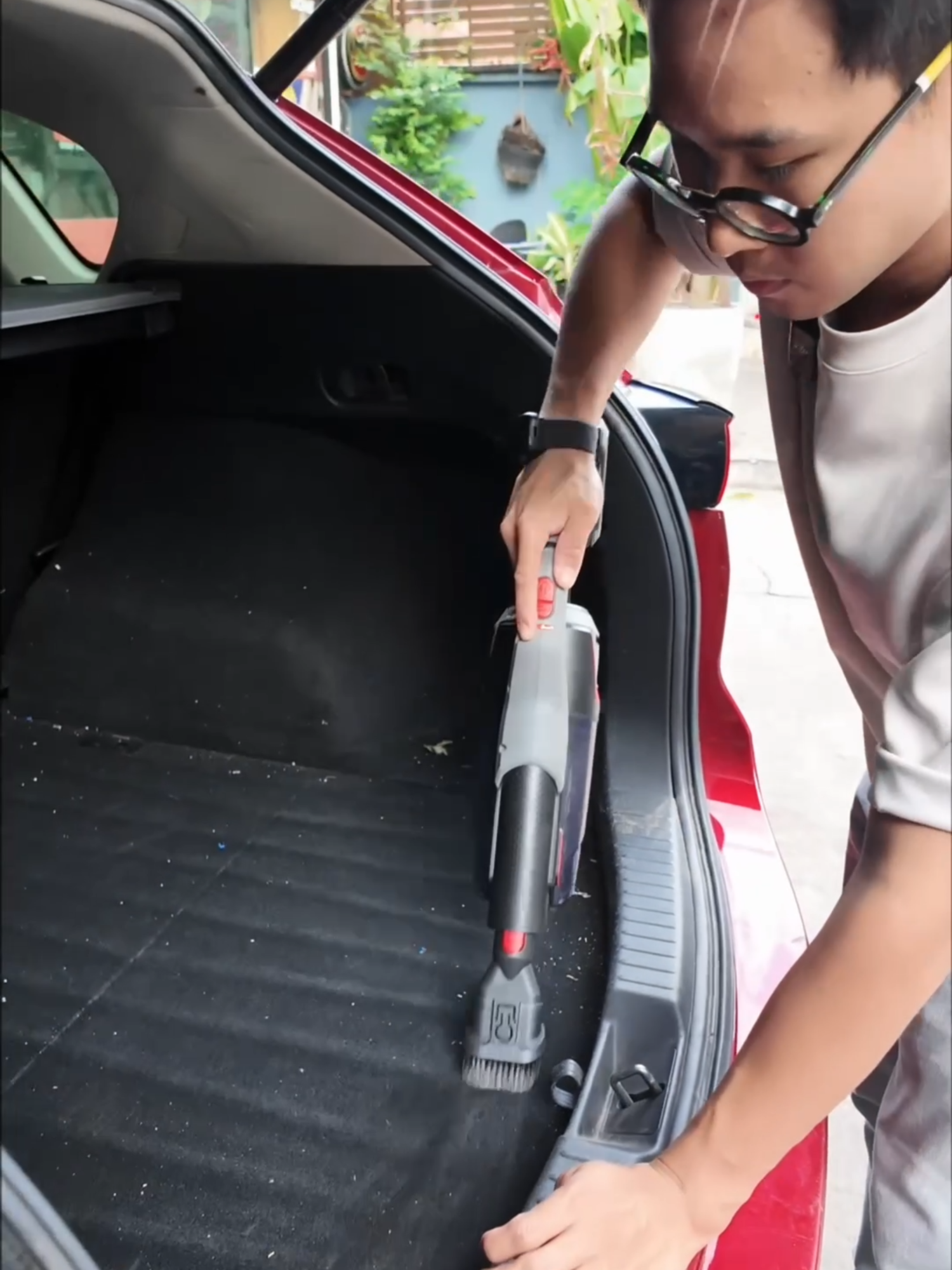 เครื่องดูดฝุ่นไร้สาย OCVC782 ดูดฝุ่นในรถก็ได้ ดูดฝุ่นในบ้านก็ดี จบ#osuka #osukapowertool #OSUKAมีแบรนด์เดียวไม่มีแบรนด์ลูก #เครื่องดูดฝุ่นถูพื้นครื่องดูดฝุ่นไร้สาย #เครื่องดูดฝุ่นไร้สาย