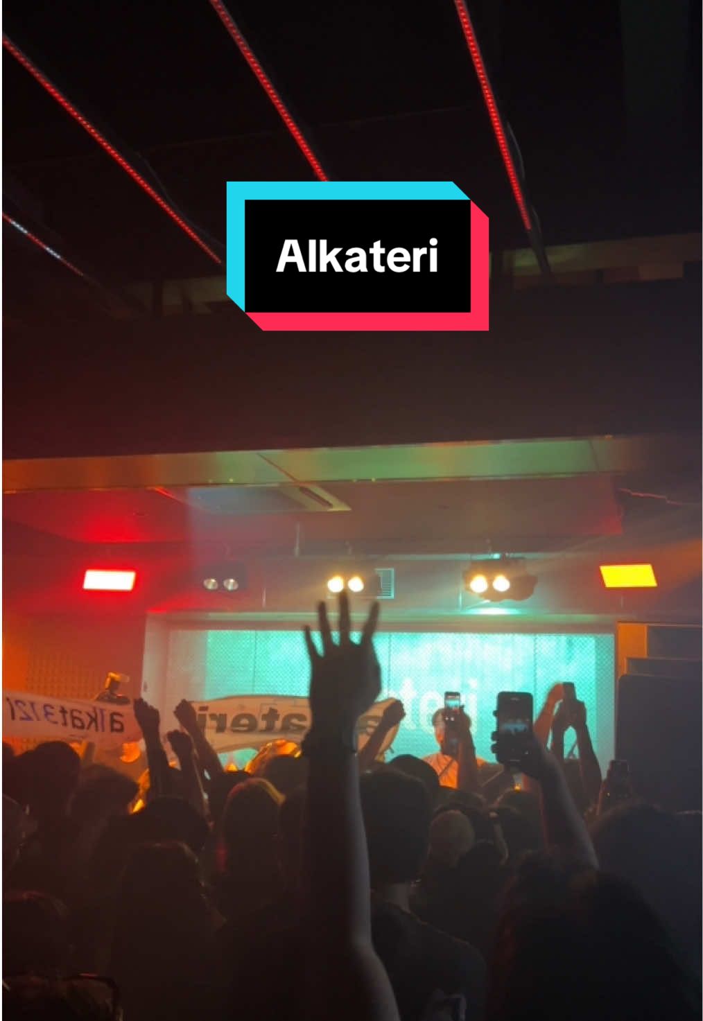 Pop? #alkateri #kontemplasi #indiepop #fyp #foryoupage 