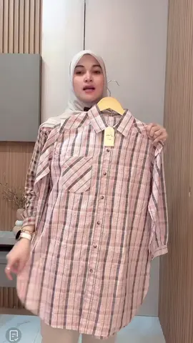Co dikeranjang kuning kak say 🥰 #kemejawanita #kemejatunik #tunikkotakkotak 