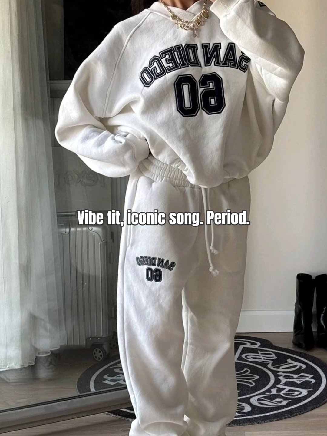 Living in denial... and the cozy set. 😌 It's not a phase, it's a vibe. #OOTD#sweatsuitseason #DenialIsARiver #hacoo #fyp #fyppppppppppppppppppppppp #fashion #outfit #ootdfashion #pov #hoodie #clothing #doechii