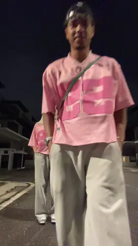 w bebe , outfit from #radicalwork 🩷