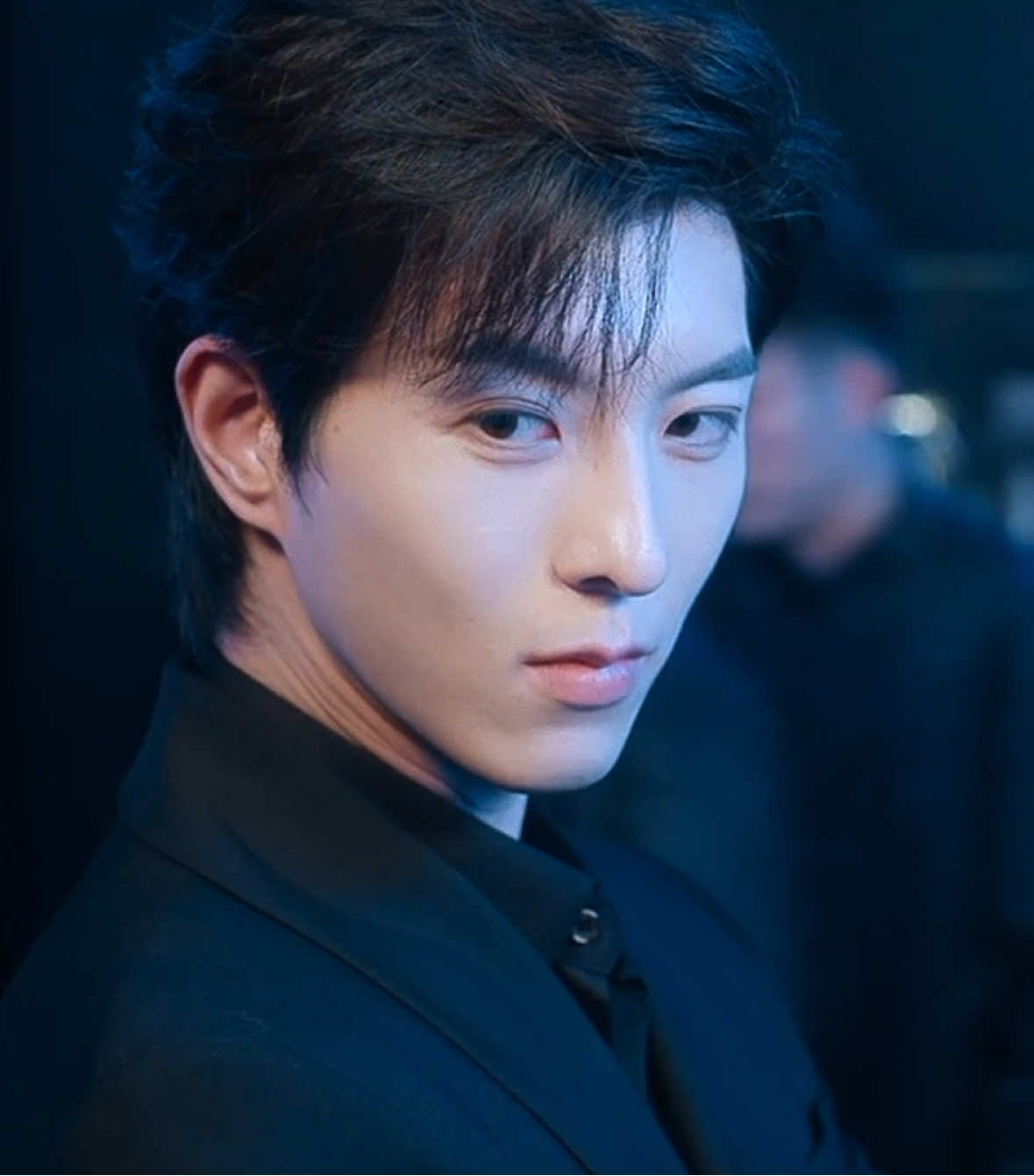 his styling was so good especially these two outfits 🫠 #desiretheseries #abodesire #kipukaqiu #shengshaoyou #cdrama scp: nobascene