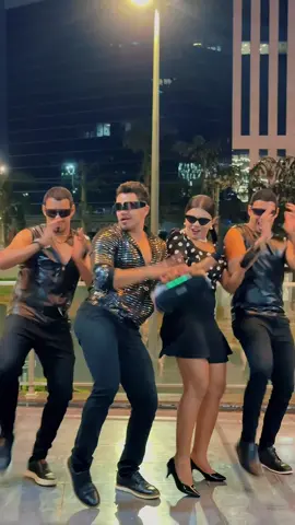 Chamei todos pra dançar 