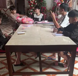 Những bó hoa tự bó những tấm thiệp viết tay tuy k đc đẹp cũng như k có giá trị vật chất cao NHƯNG ĐÓ LÀ TẤT CẢ TẤM LÒNG CỦA CÁC BẠN NAM DÀNH CHO CÁC BẠN NỮ LỚP 9A😍😍#xuhuong