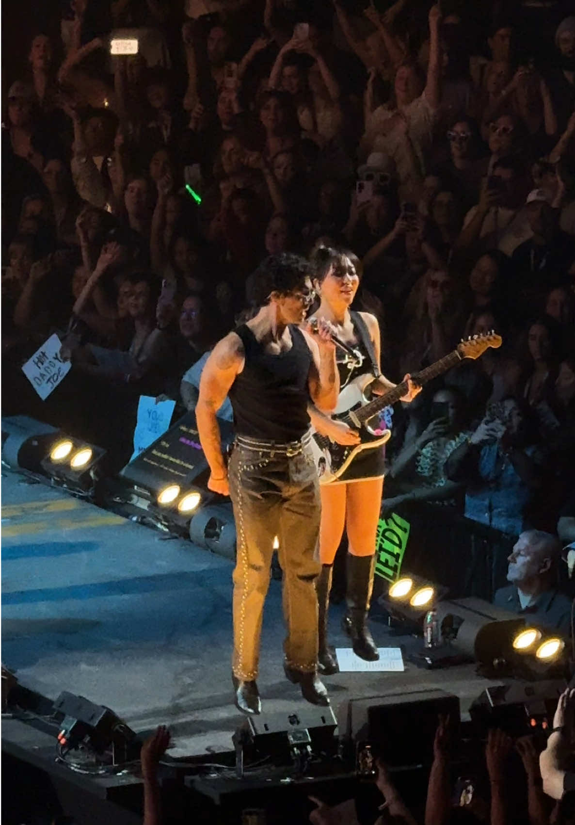 Cake By The Ocean - @joejonas @Jonas Brothers live in Houston, Tx #jonasbrothers #joejonas #dnce #music #concert 